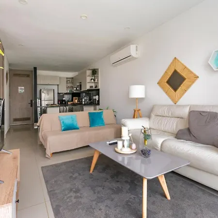 Apartment Comfy & Great In Bocagrande Cartagena